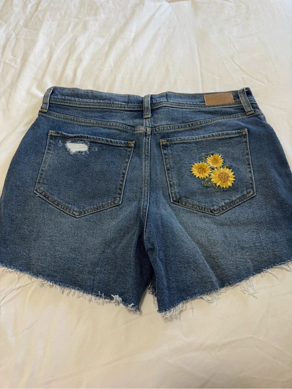 Hollister Distressed Denim Shorts - Blue